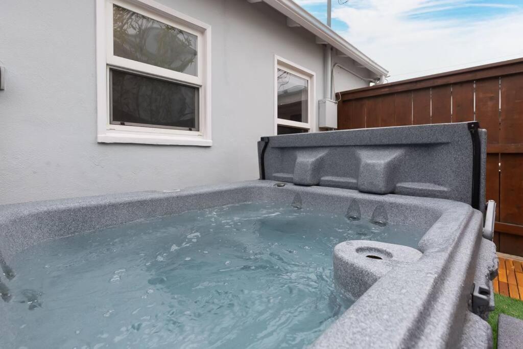 Beach House In The Heart Of Pb سان دييغو المظهر الخارجي الصورة
